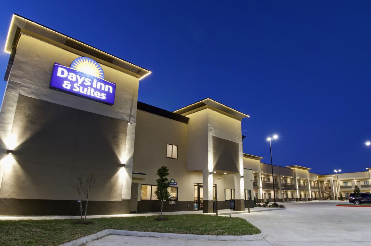 Days Inn & Suites By Wyndham Port Arthur Esterno foto